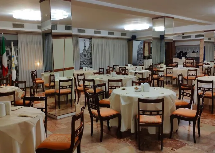 Grand Hotel Duomo Pisa